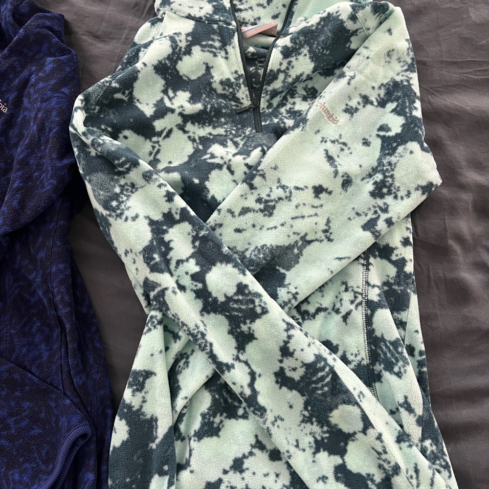 Columbia Mint Green and Dark Teal Tie-Dye Fleece Pullover